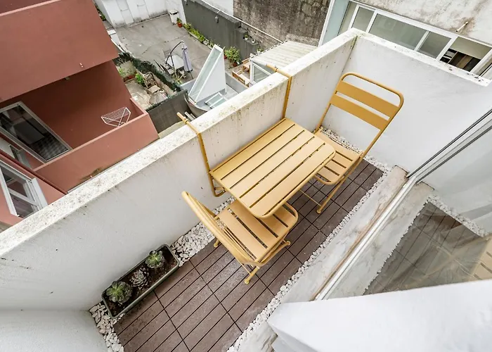 Nomad's Sunny Firmeza - 2bed Lejlighed *