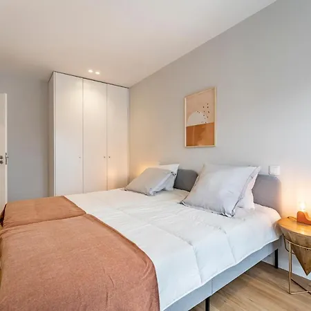 Nomad's Sunny Firmeza - 2bed Appartement Oporto